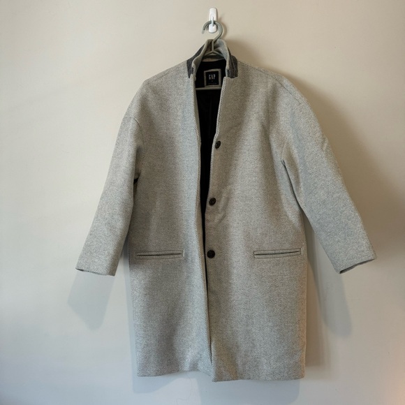 Gap Women’s Grey Wool Coat sz. Medium - Picture 3 of 3